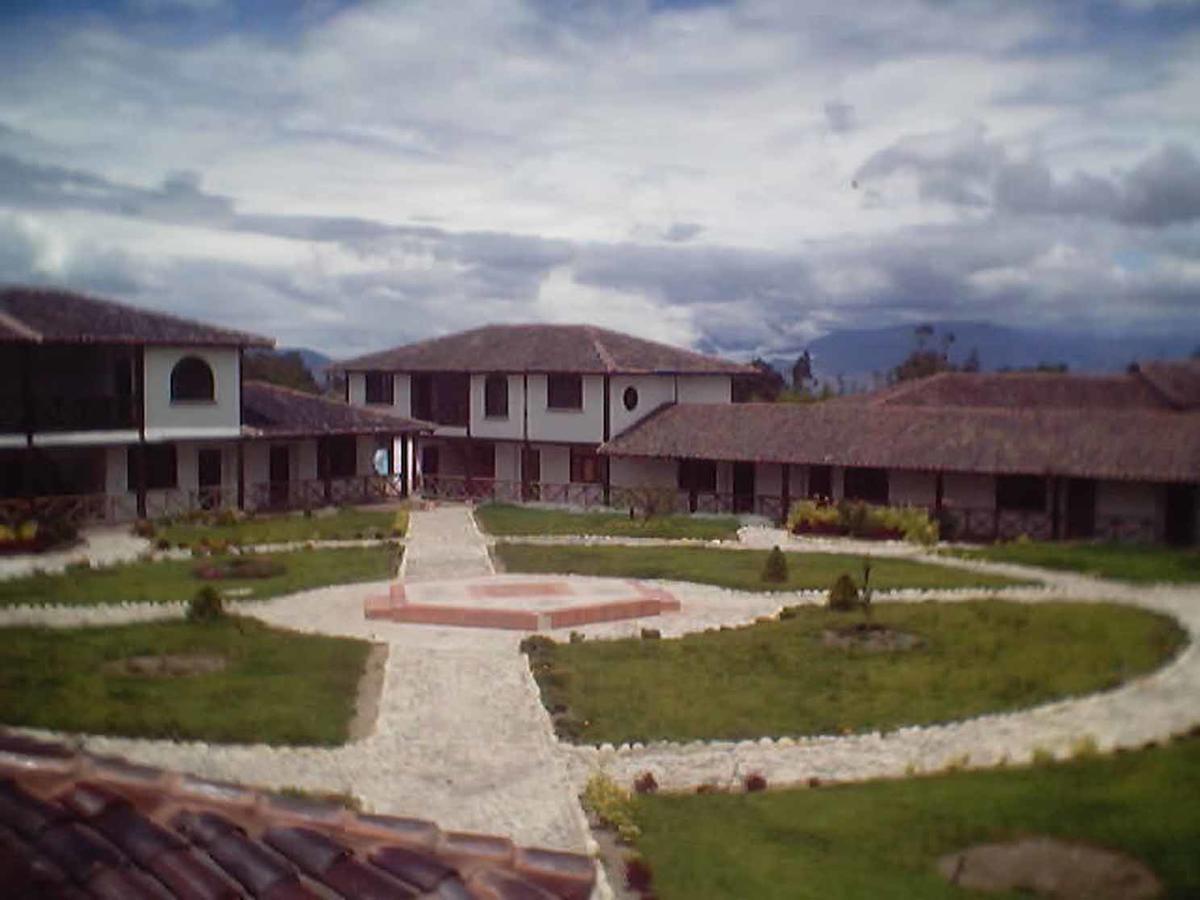 Hosteria Hacienda Pueblo Viejo Atuntaqui Exteriér fotografie